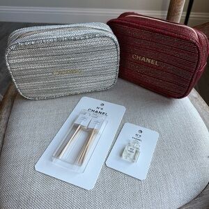 Chanel factory 5 cosmetic case pouch with accessories